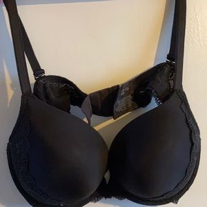 Torrid bra, used but good shape